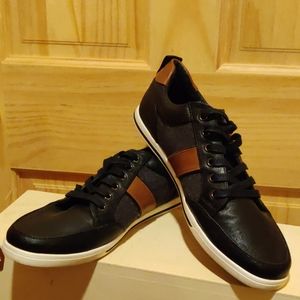 ALDO men's retro Sneakers